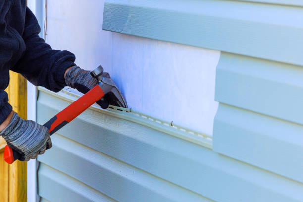 Reliable Emergency Siding Repair contractor in Lawrenceburg, IN by Creative Siding